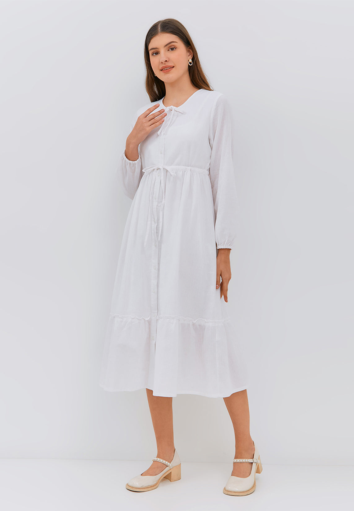 Osella Ladies Layered Maxi Dress With Loose Puff Sleeve In White Textured Fabric
