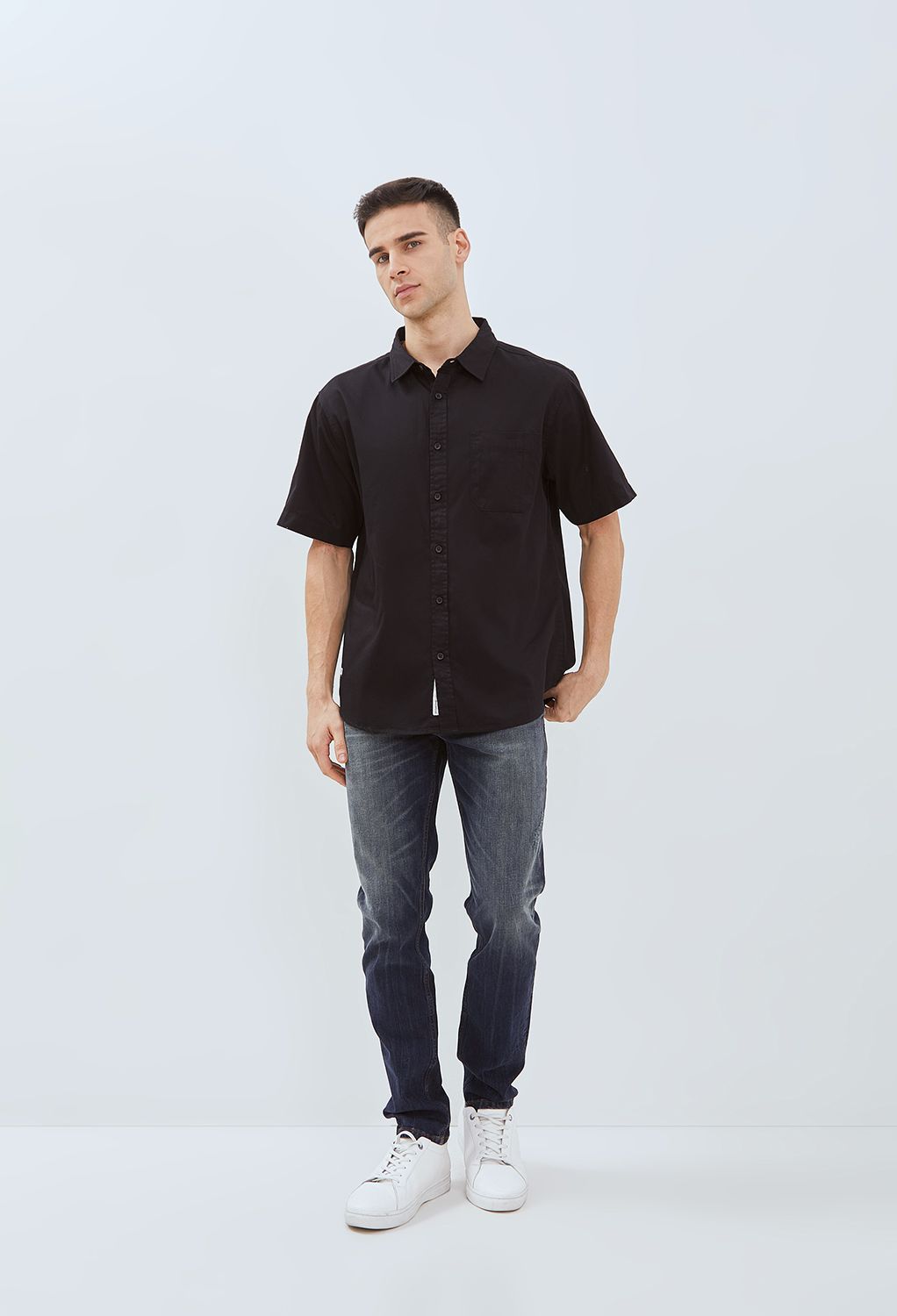 Osella Solid Herringbone Pattern Regular Fit Short Sleeve Collared Shirt In Black 2032500743