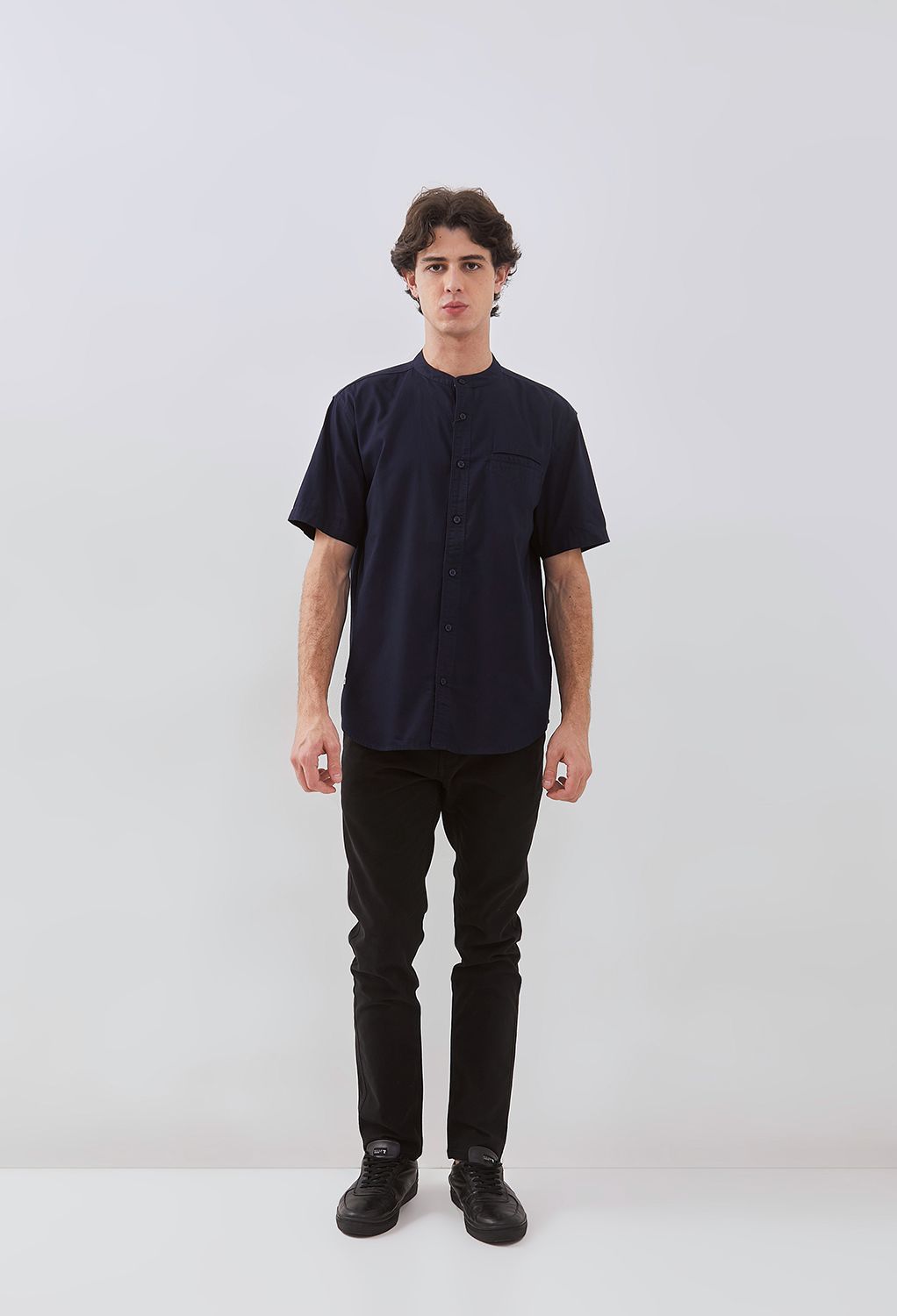 Osella Solid Regular Fit Shanghai Collared Shirt In Navy 2032520542