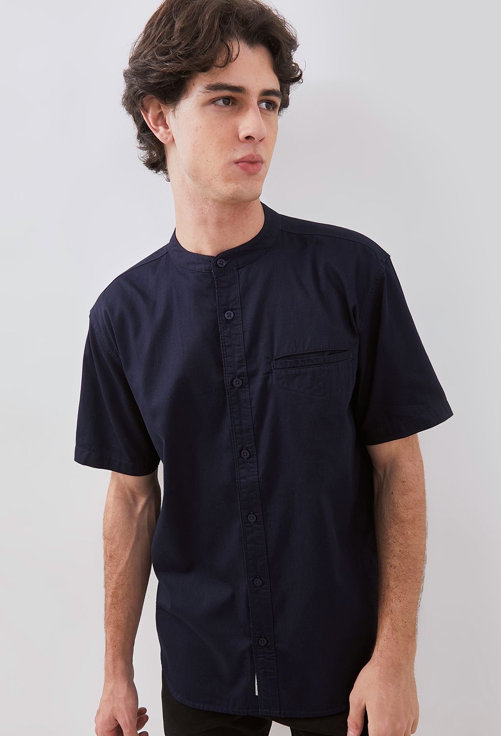 Osella Solid Regular Fit Shanghai Collared Shirt In Navy 2032520542