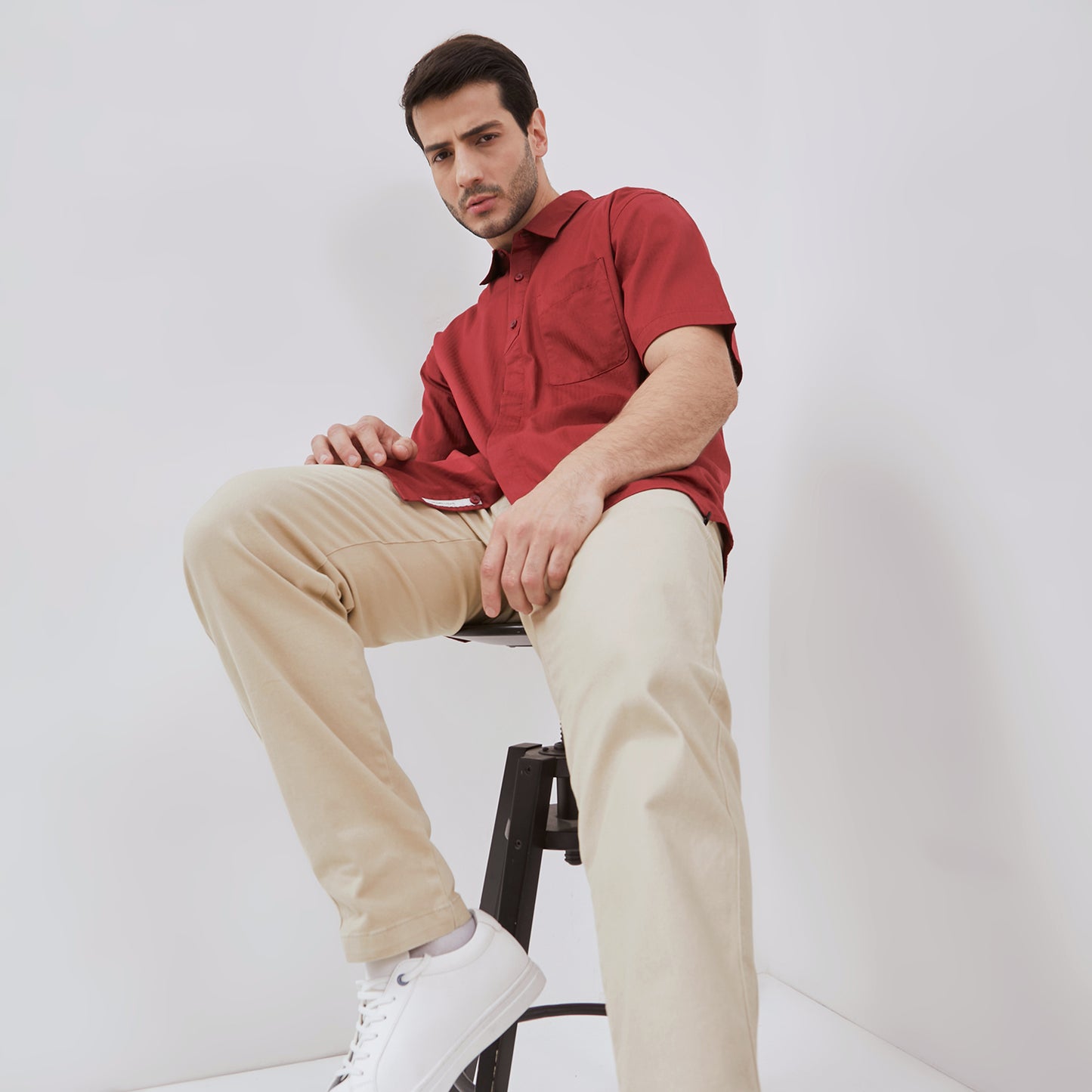 Osella Kenta Half Hidden Placket Solid Short Sleeve Shirt
