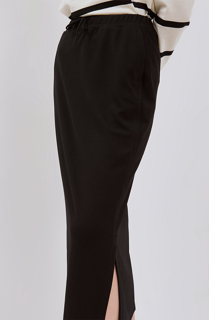 [NEW] Osella Lulu Comfortable Stretch Long Knit Skirt 21875006 | Rok Wanita Panjang Stretch