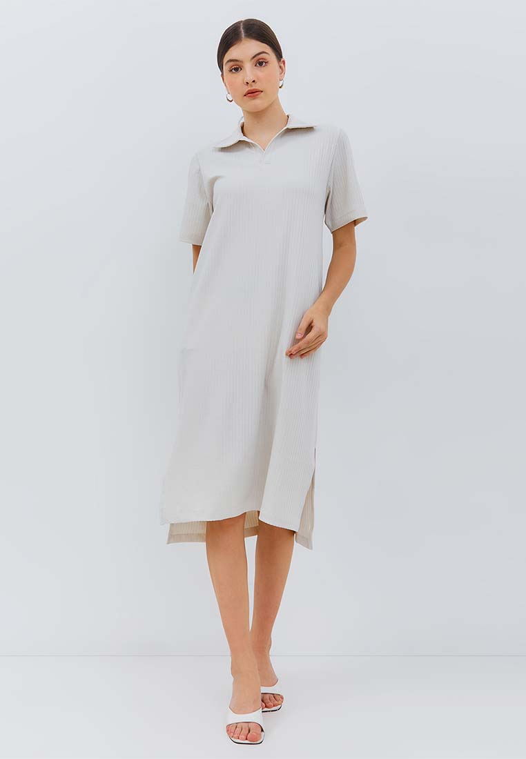 Osella Short Sleeve Knit Midi Dress in Khaki