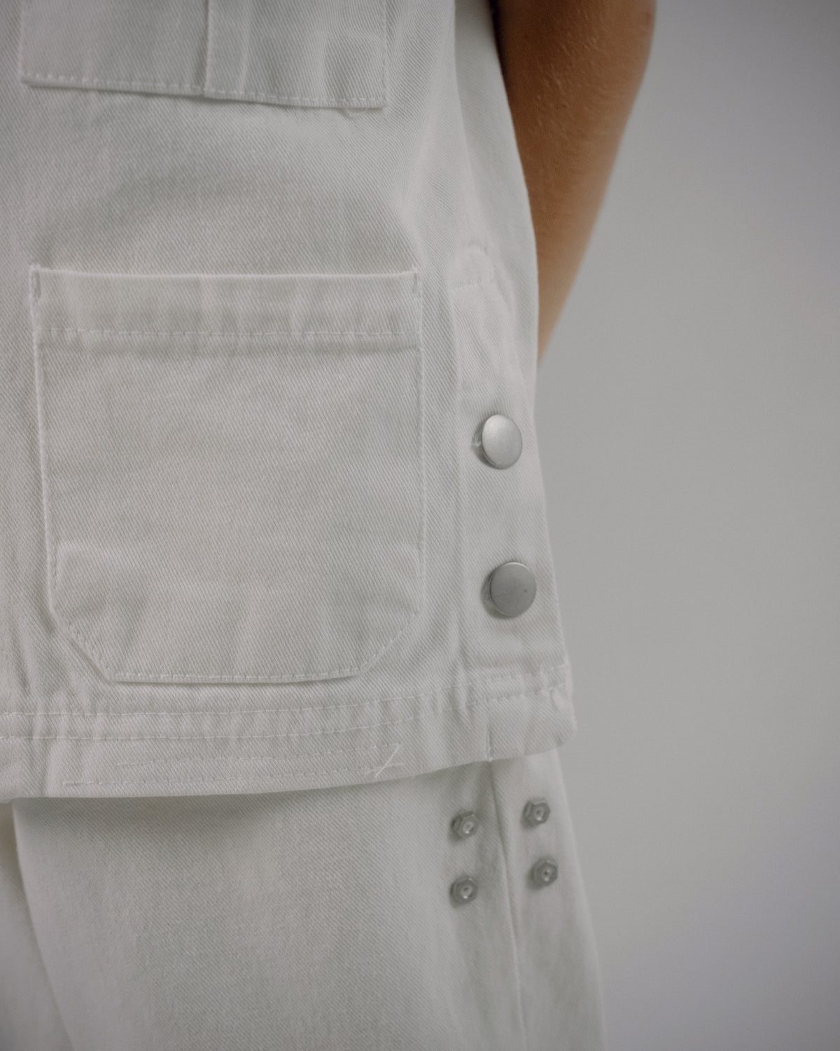Osella Kids  X Oadkids Riz Vest in Off White