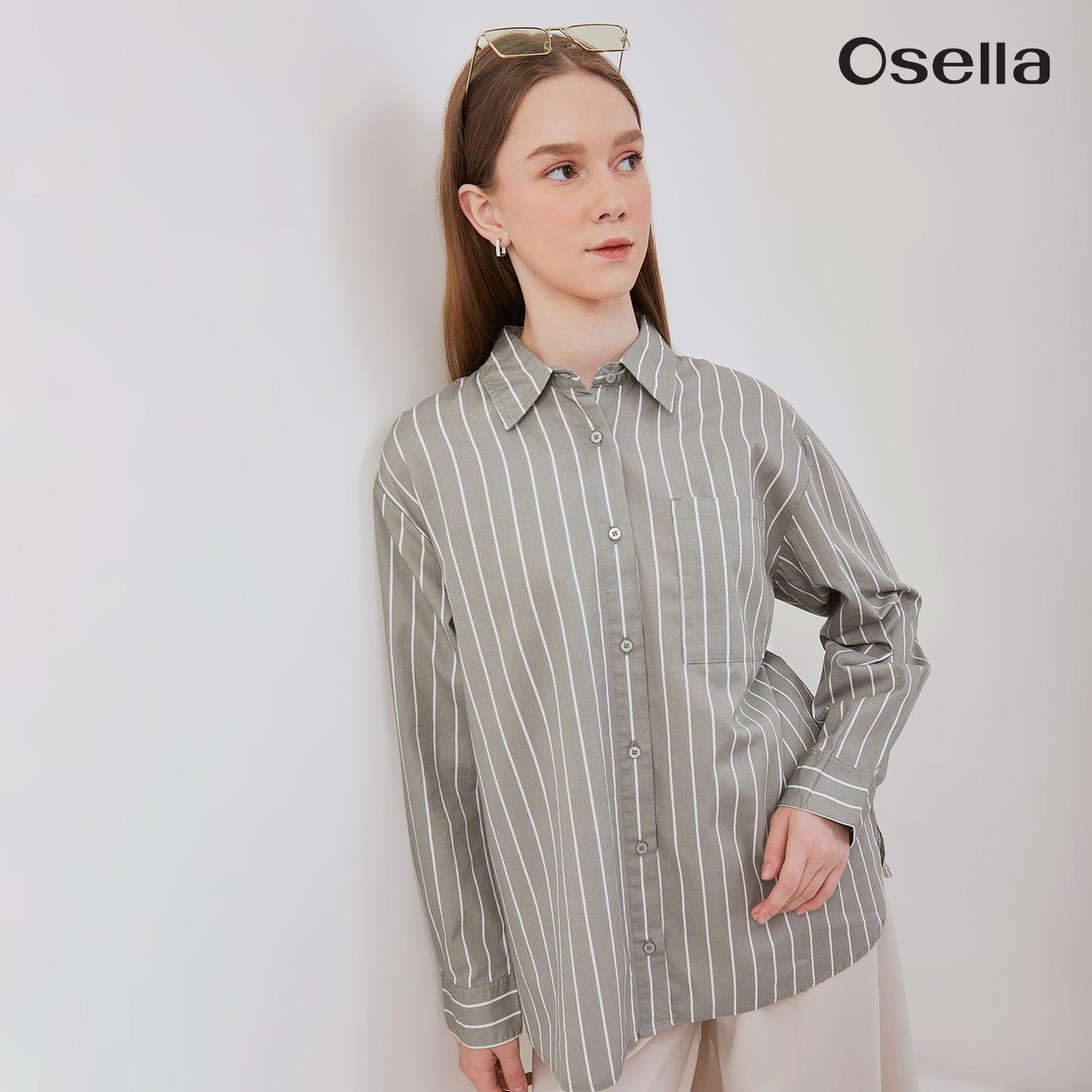 Osella Lucy Reguler Fit Stripe Shirt 21375013 | Atasan Wanita Garis Lengan Panjang