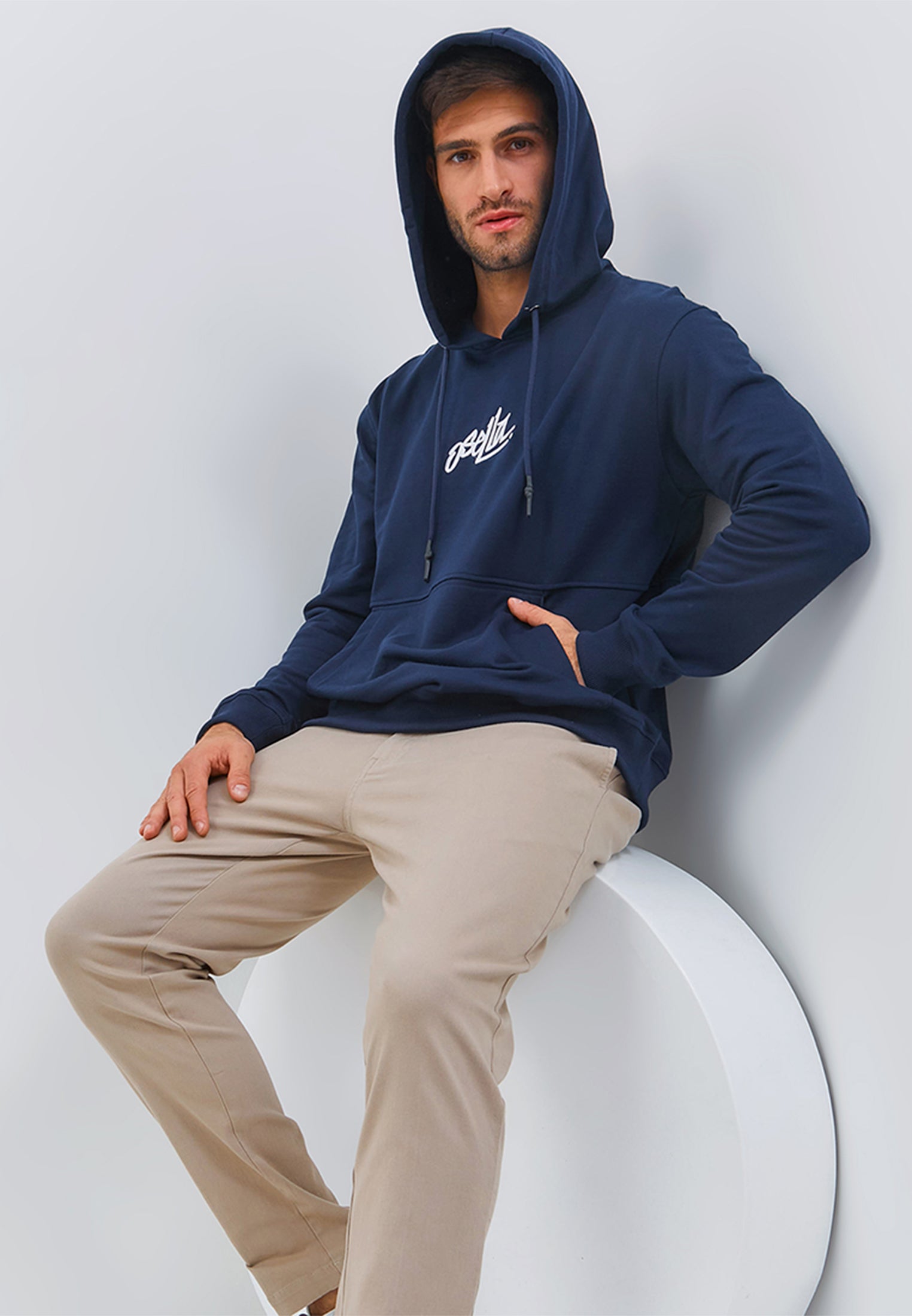 Osella Men Basic Hoodie In Navy - Main Image