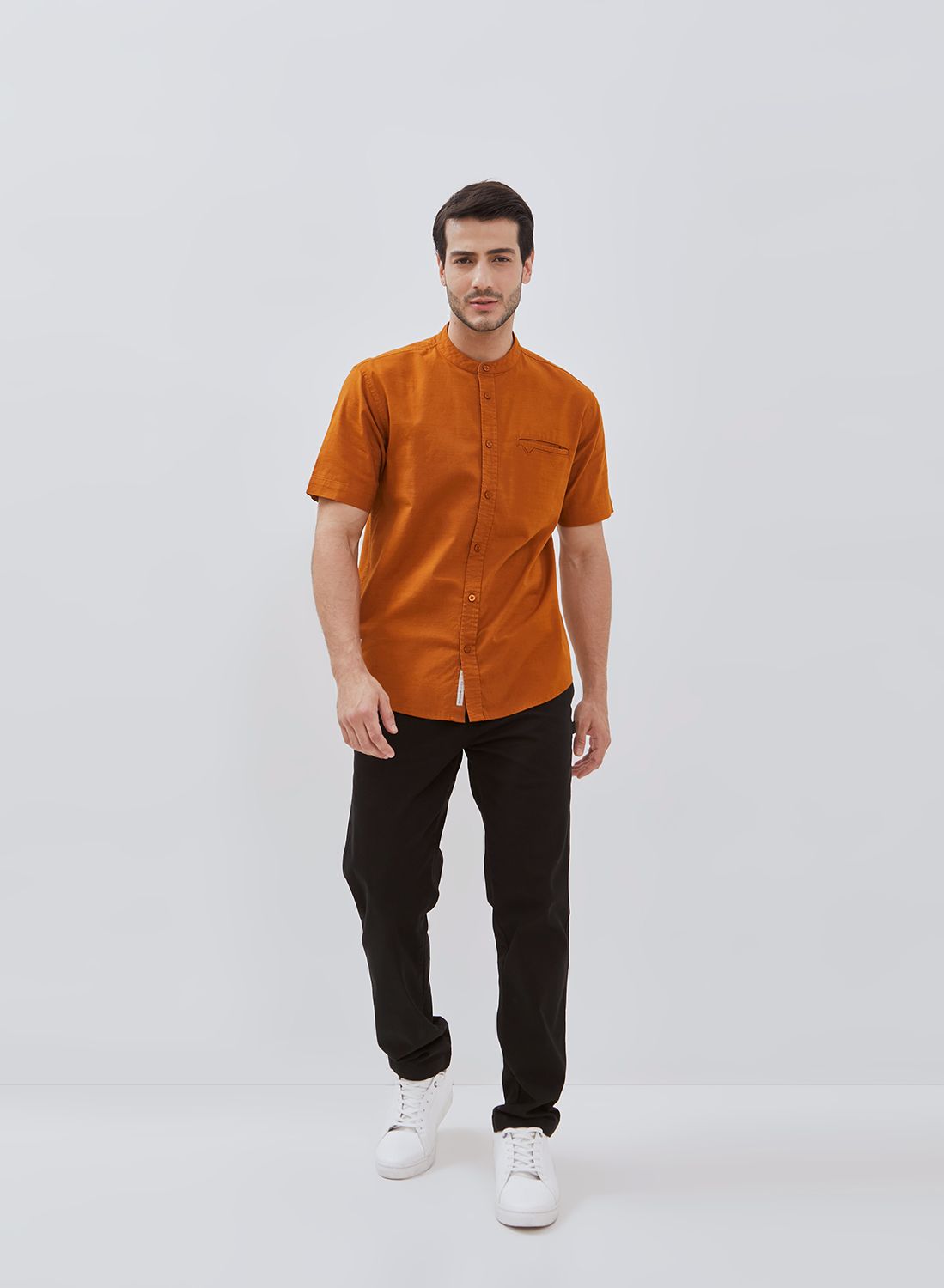 Osella Solid Cotton Slub Shanghai Collared Short Sleeve Shirt