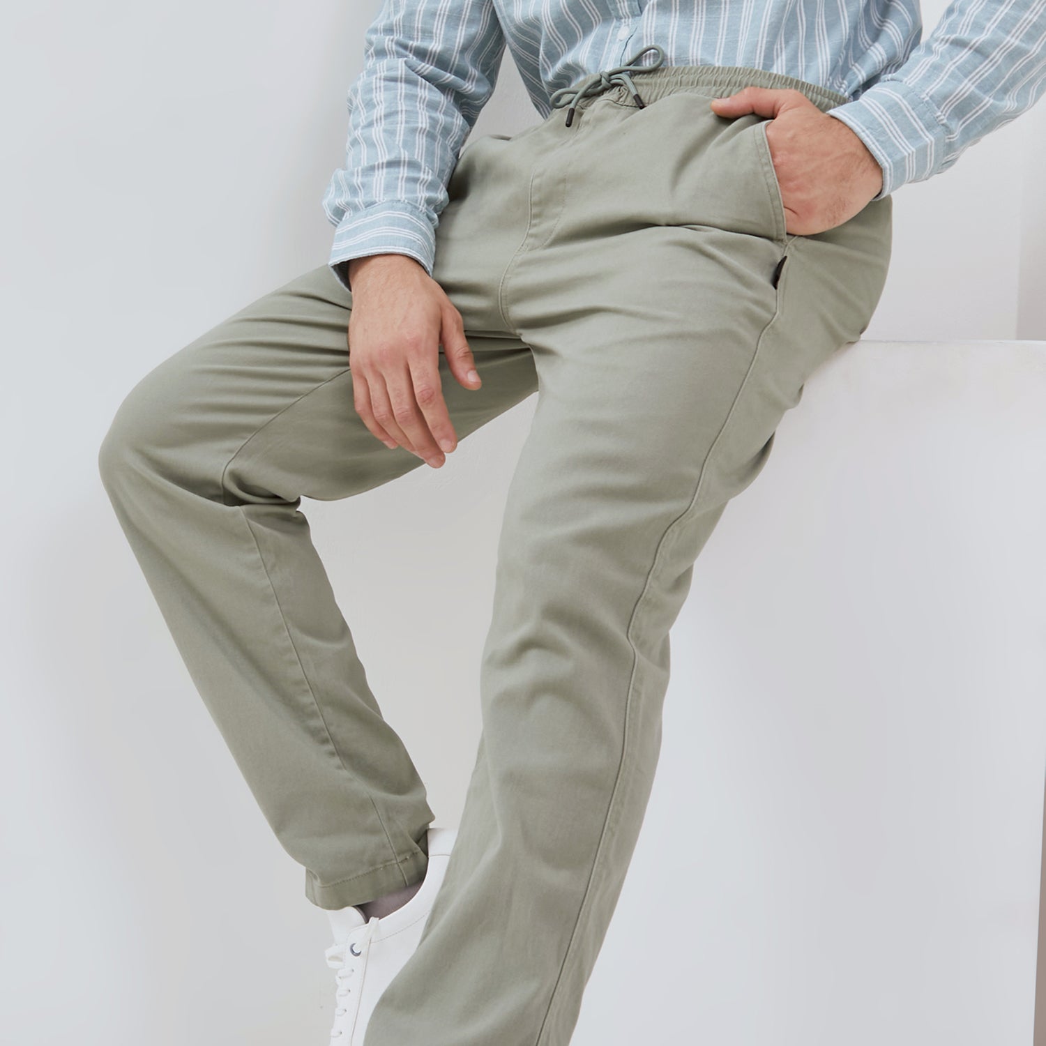 NEW] Osella Smith Drawstring Chinos Pants 208P5002