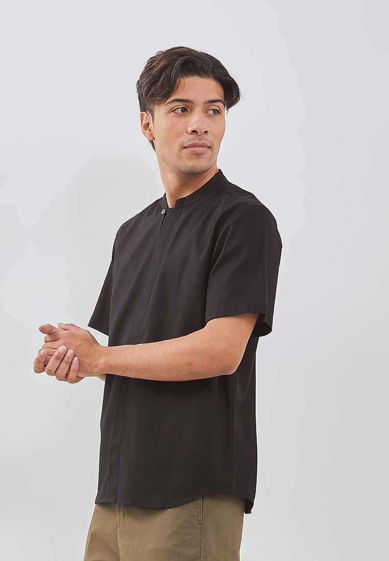 Osella Ziyyad Short Sleeve Stand Collared Shirt