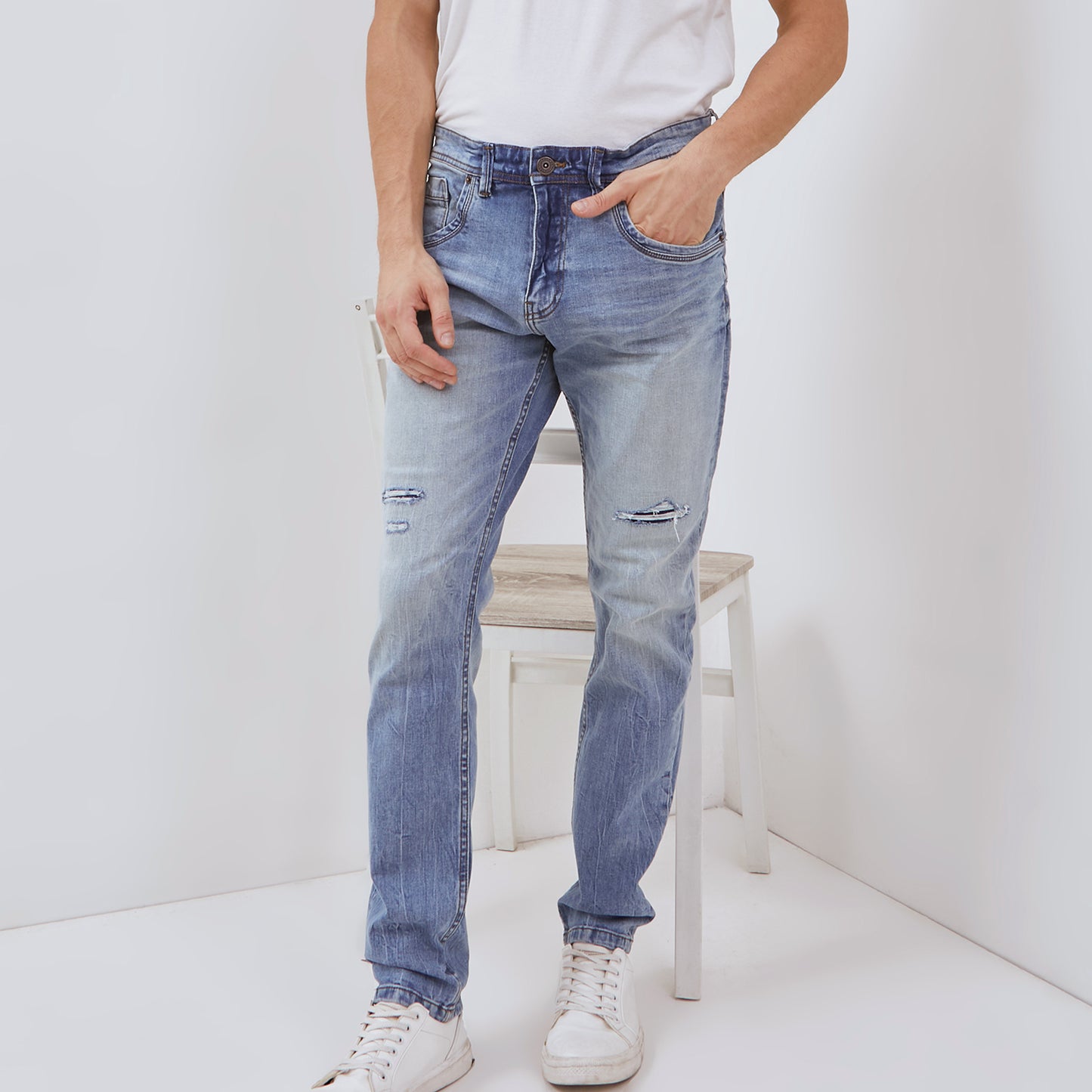 Osella Brando Slim Fit Denim Jeans In Light Blue Wash