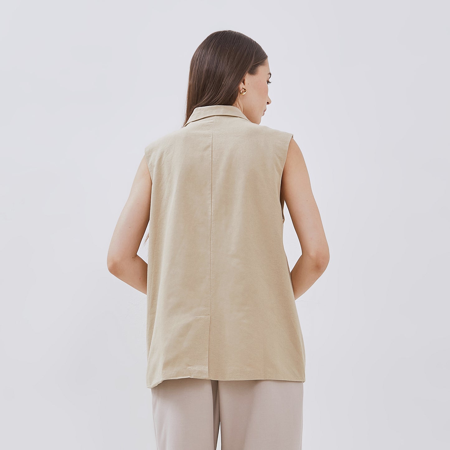 Osella Long Sleeveless Vest In Beige