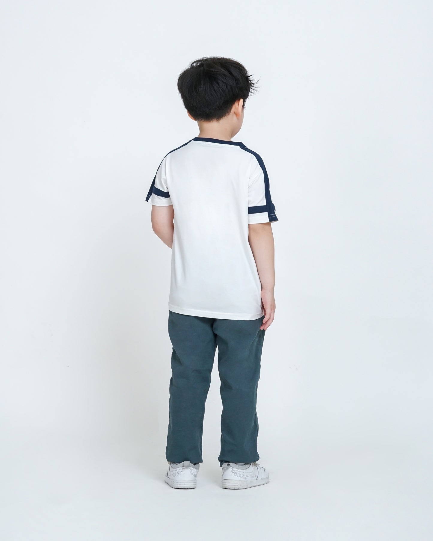 Osella White T-Shirt With Red Detailing