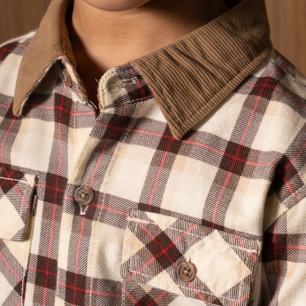 Osella Kids Flarry Regular Long Shirt Checkered In Camel 223U660355 | Atasan Kemeja Flanel Lengan Panjang Anak Laki Laki