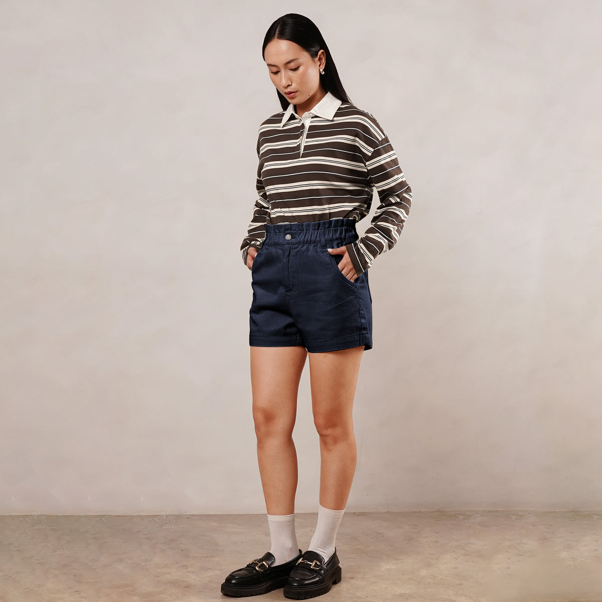 Osella Lindy High-waisted Shorts 218F6601 | Celana Pendek Wanita
