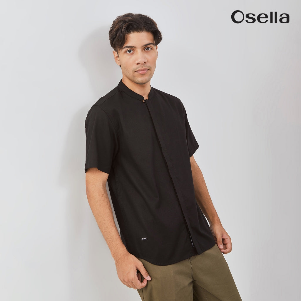 Osella Ziyyad Short Sleeve Stand Collared Shirt 203W6601 | Kemeja Lengan Pendek Pria