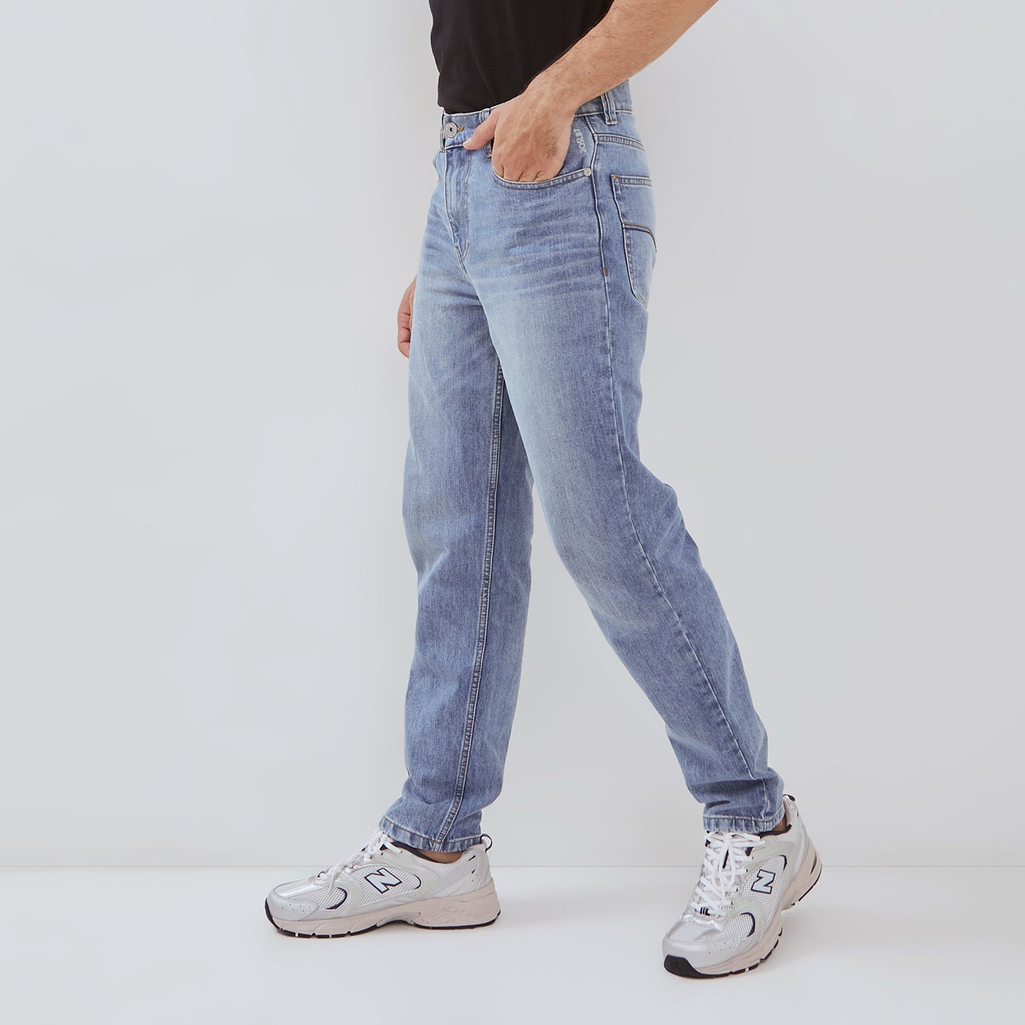 Osella Eunwoo Straight Jeans In Light Blue Denim Wash