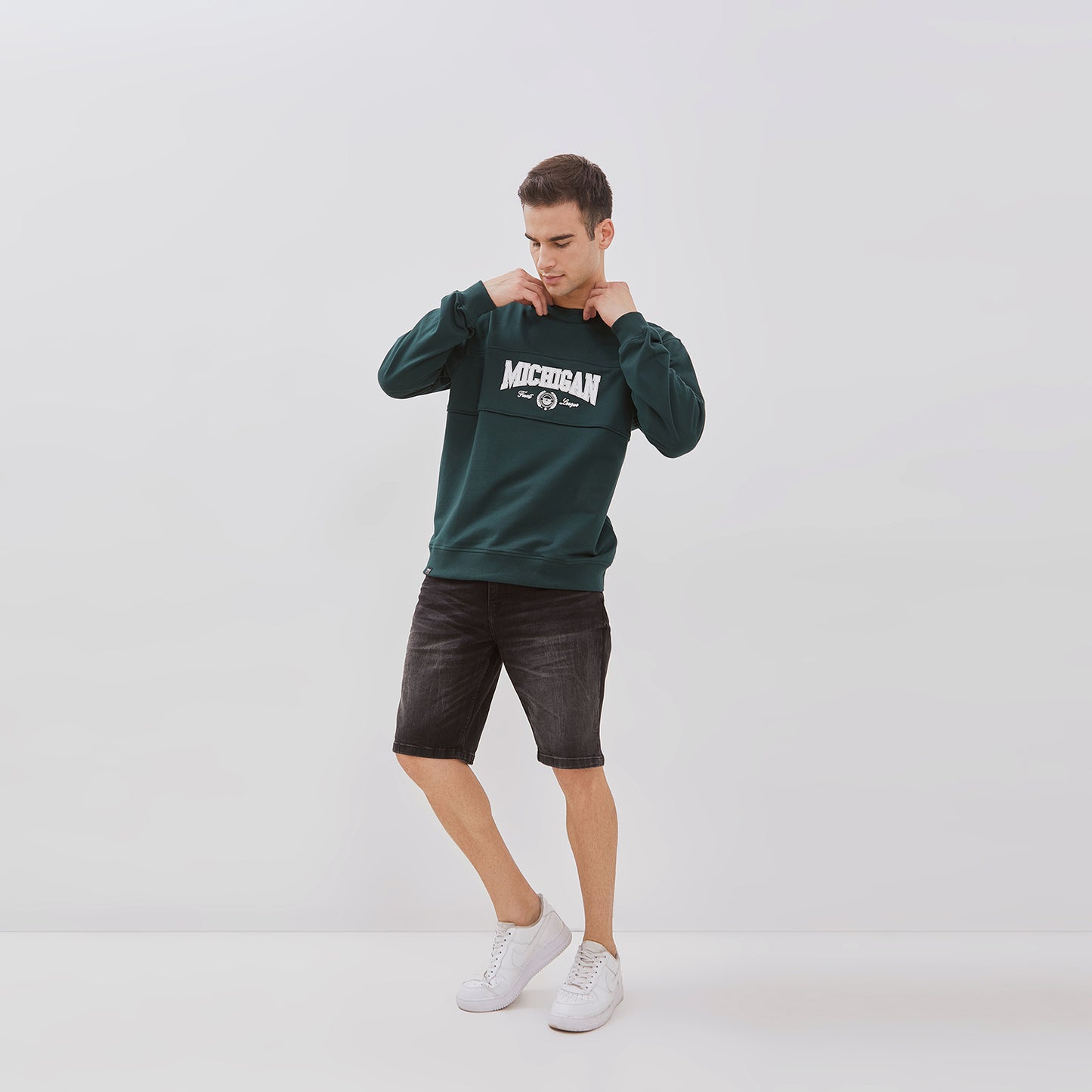 Osella Cut and Sewn Sweatshirt With Print In Bottle Green